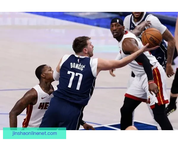 东契奇历史首次连续9场30分以上 且每场比赛全胜创造奇迹